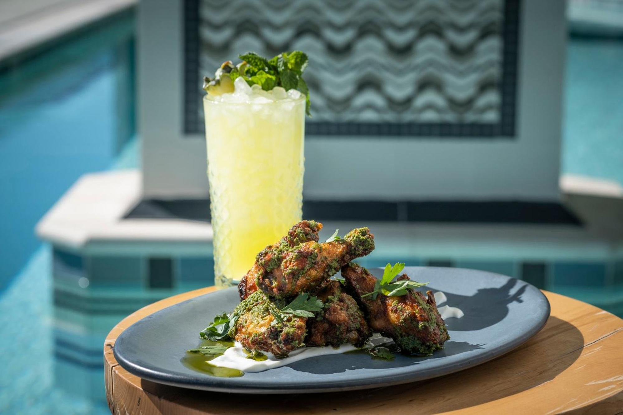 Kimpton Hotel Palomar Phoenix Cityscape By Ihg Exterior photo